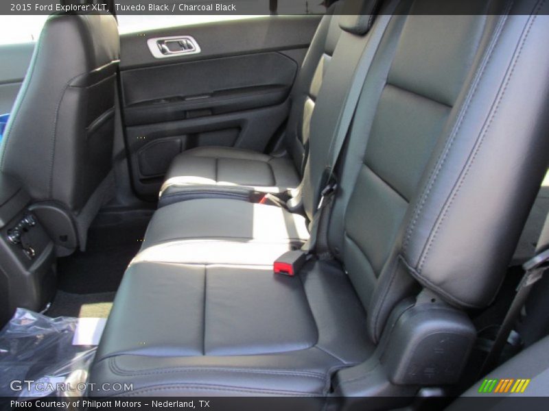 Tuxedo Black / Charcoal Black 2015 Ford Explorer XLT