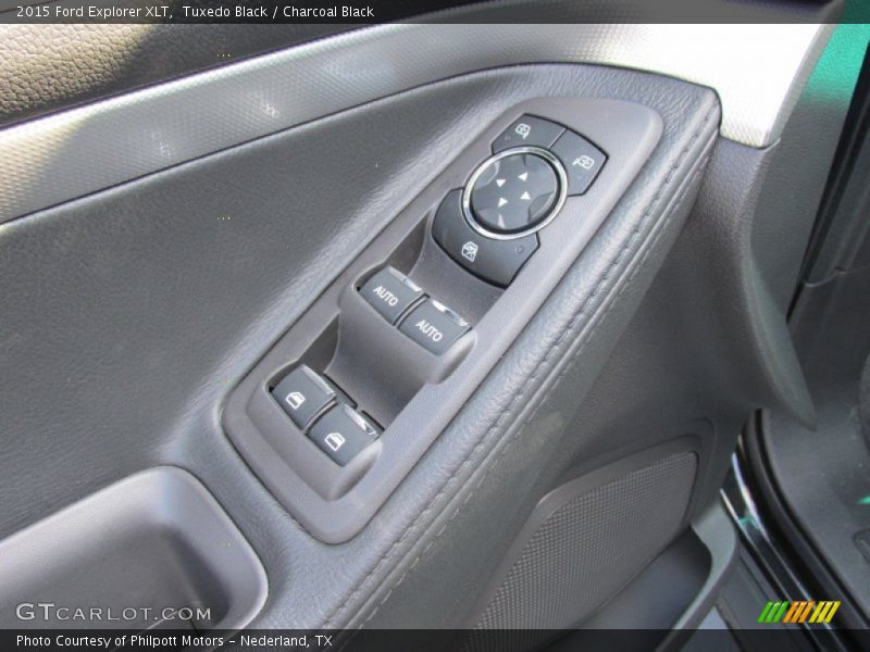 Tuxedo Black / Charcoal Black 2015 Ford Explorer XLT