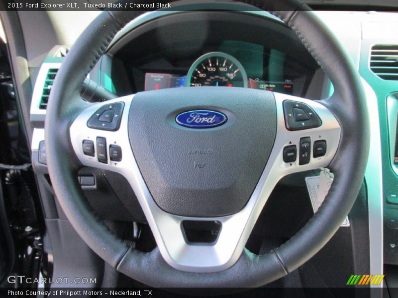 Tuxedo Black / Charcoal Black 2015 Ford Explorer XLT