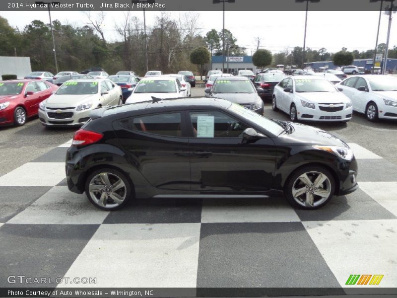 Ultra Black / Black/Red 2014 Hyundai Veloster Turbo