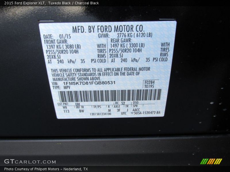 Tuxedo Black / Charcoal Black 2015 Ford Explorer XLT