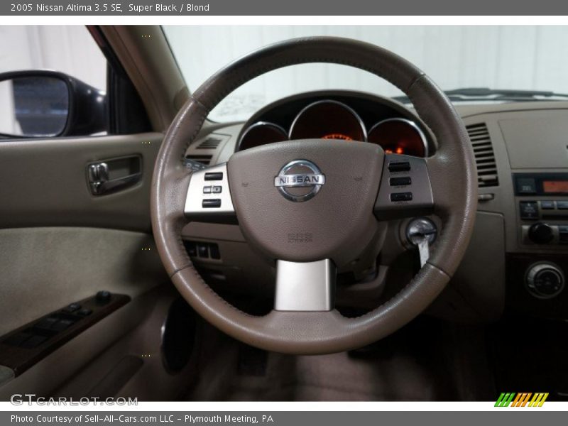 Super Black / Blond 2005 Nissan Altima 3.5 SE