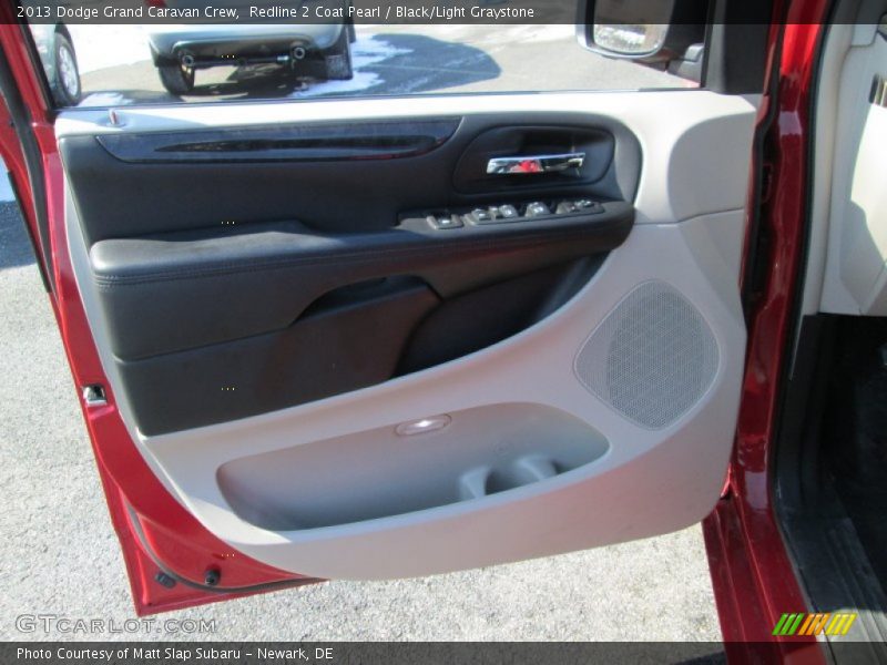 Redline 2 Coat Pearl / Black/Light Graystone 2013 Dodge Grand Caravan Crew