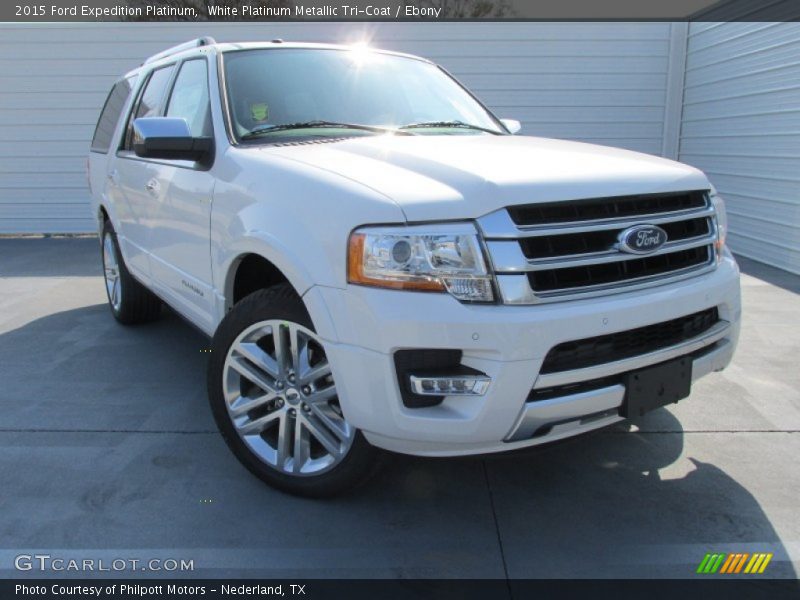 White Platinum Metallic Tri-Coat / Ebony 2015 Ford Expedition Platinum