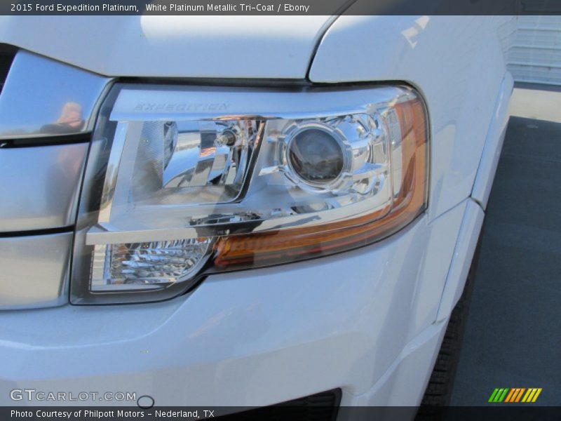 White Platinum Metallic Tri-Coat / Ebony 2015 Ford Expedition Platinum