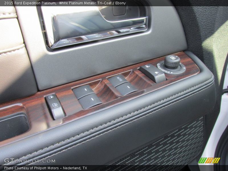 White Platinum Metallic Tri-Coat / Ebony 2015 Ford Expedition Platinum
