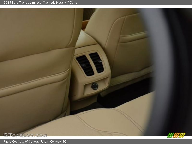 Magnetic Metallic / Dune 2015 Ford Taurus Limited