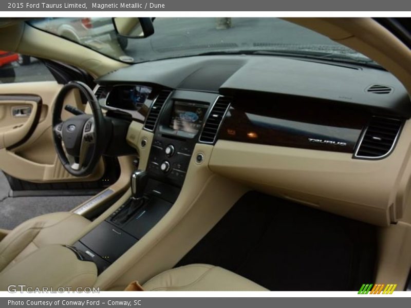 Magnetic Metallic / Dune 2015 Ford Taurus Limited