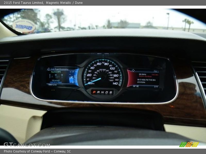 Magnetic Metallic / Dune 2015 Ford Taurus Limited