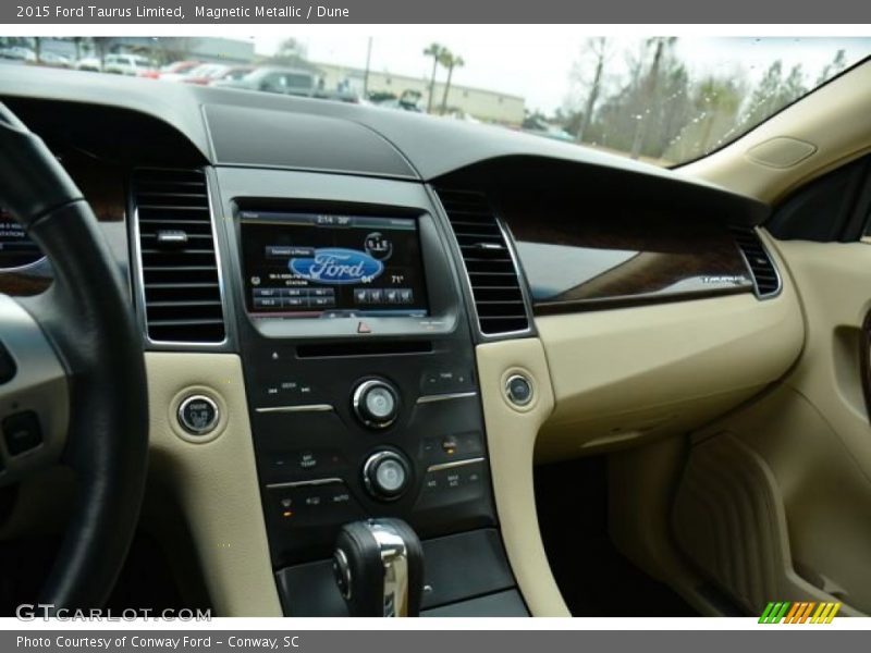 Magnetic Metallic / Dune 2015 Ford Taurus Limited