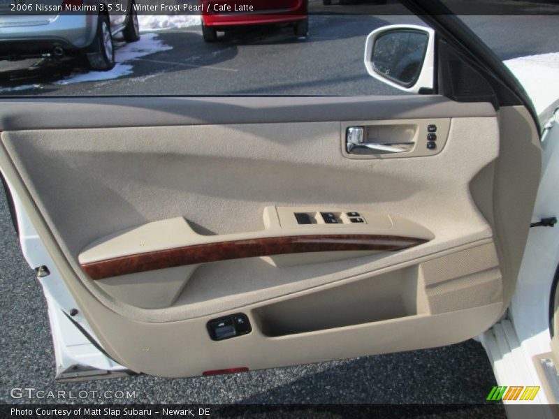 Winter Frost Pearl / Cafe Latte 2006 Nissan Maxima 3.5 SL