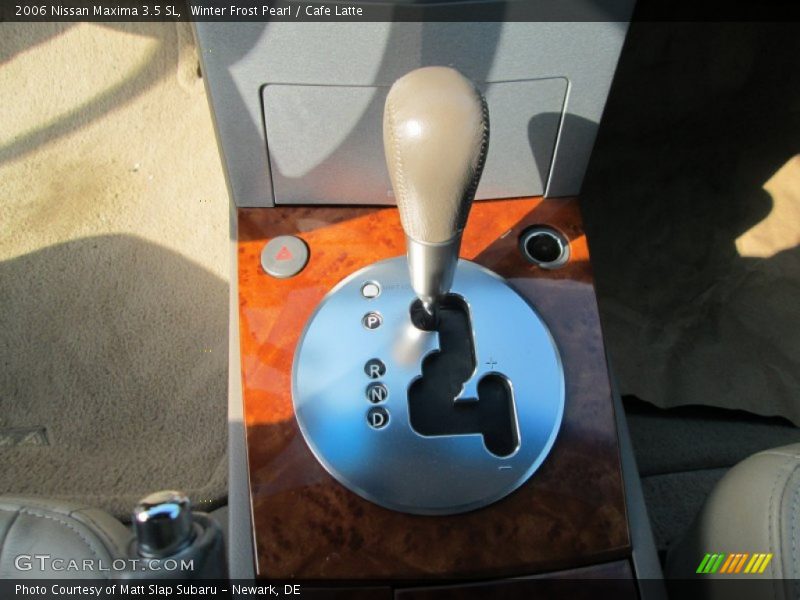 Winter Frost Pearl / Cafe Latte 2006 Nissan Maxima 3.5 SL