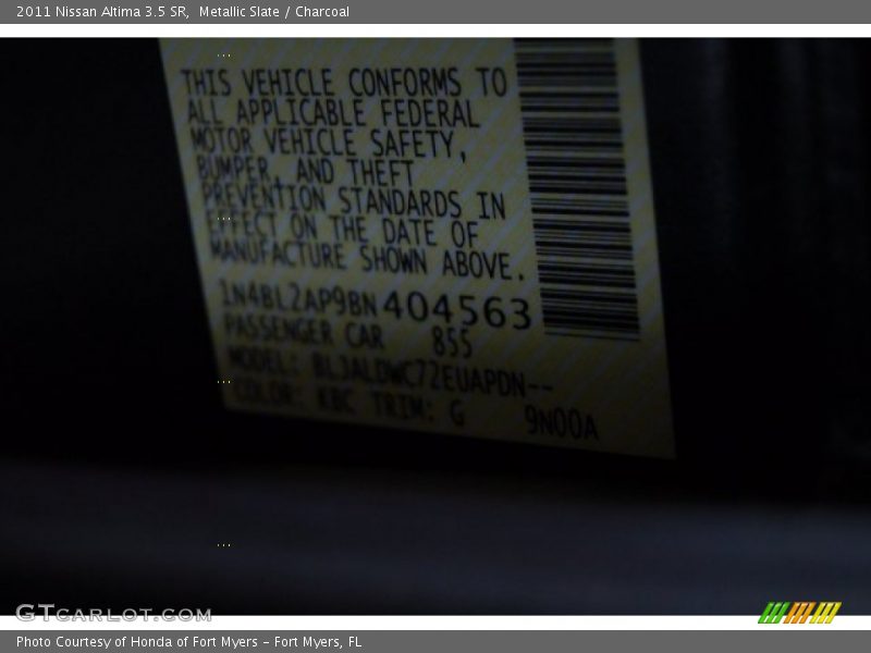 Metallic Slate / Charcoal 2011 Nissan Altima 3.5 SR