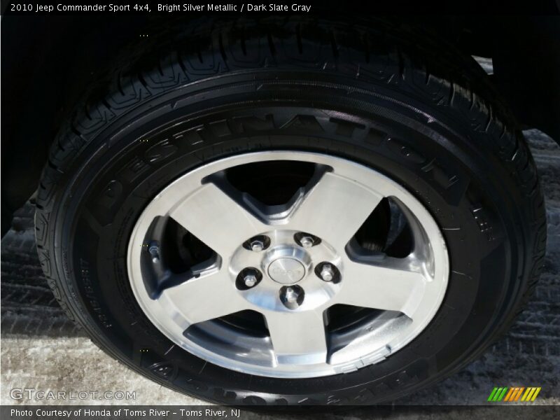 Bright Silver Metallic / Dark Slate Gray 2010 Jeep Commander Sport 4x4