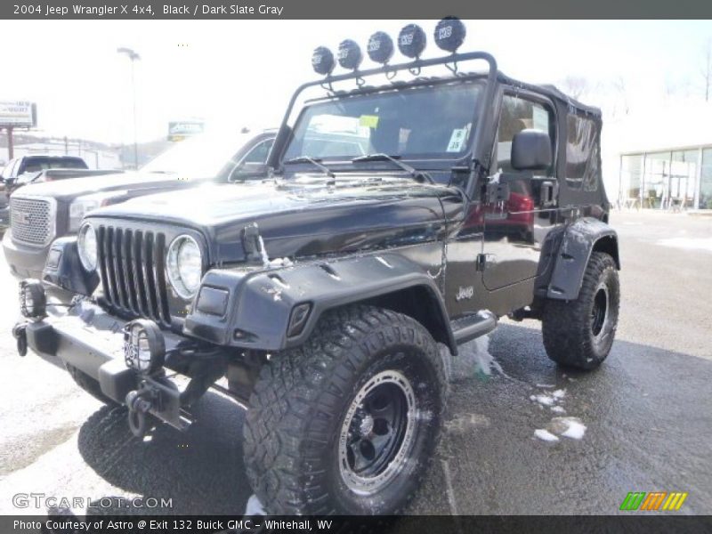 Black / Dark Slate Gray 2004 Jeep Wrangler X 4x4