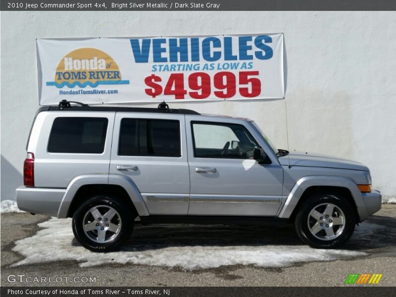 Bright Silver Metallic / Dark Slate Gray 2010 Jeep Commander Sport 4x4
