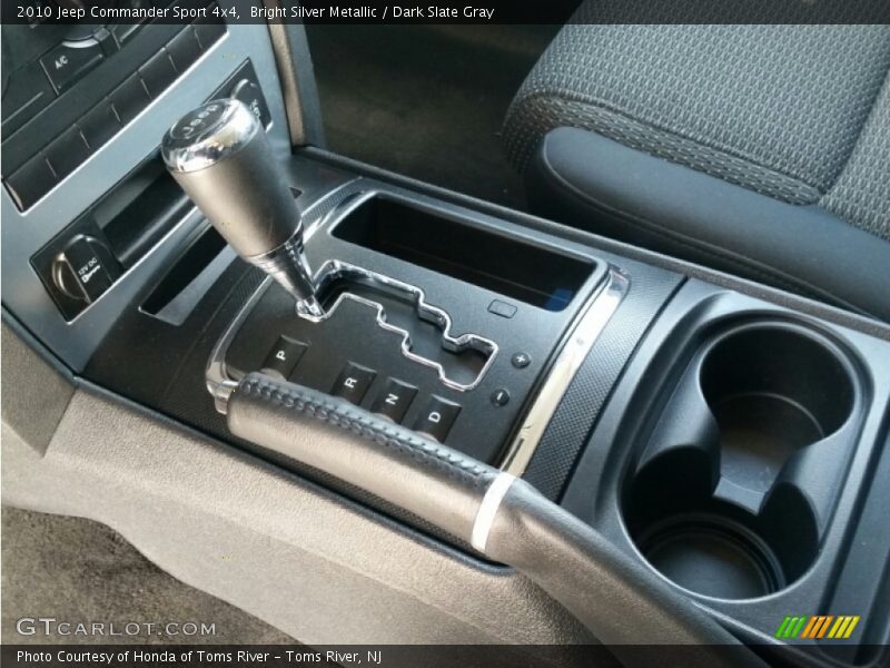 Bright Silver Metallic / Dark Slate Gray 2010 Jeep Commander Sport 4x4