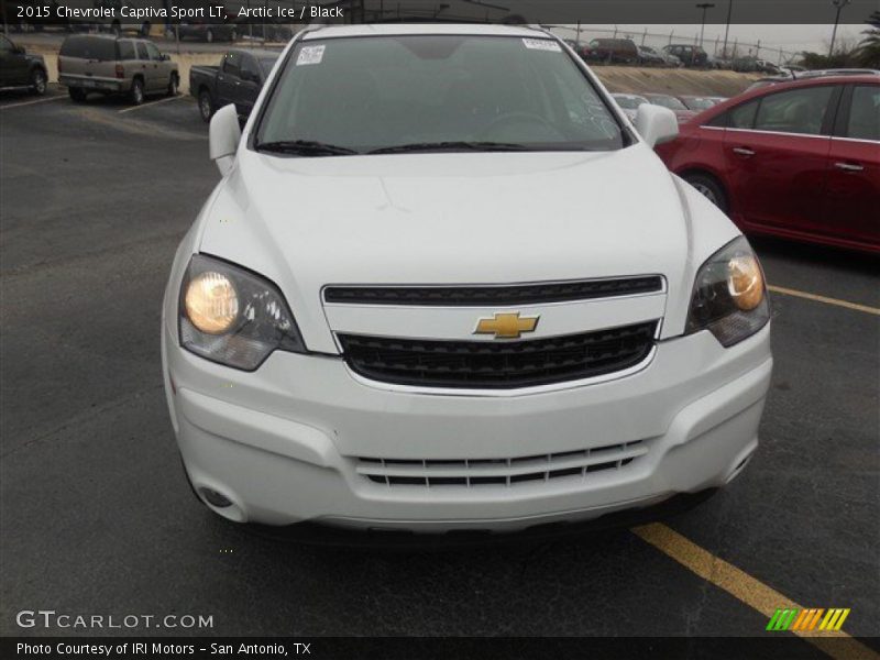 Arctic Ice / Black 2015 Chevrolet Captiva Sport LT