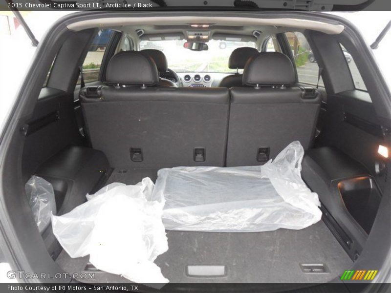 Arctic Ice / Black 2015 Chevrolet Captiva Sport LT