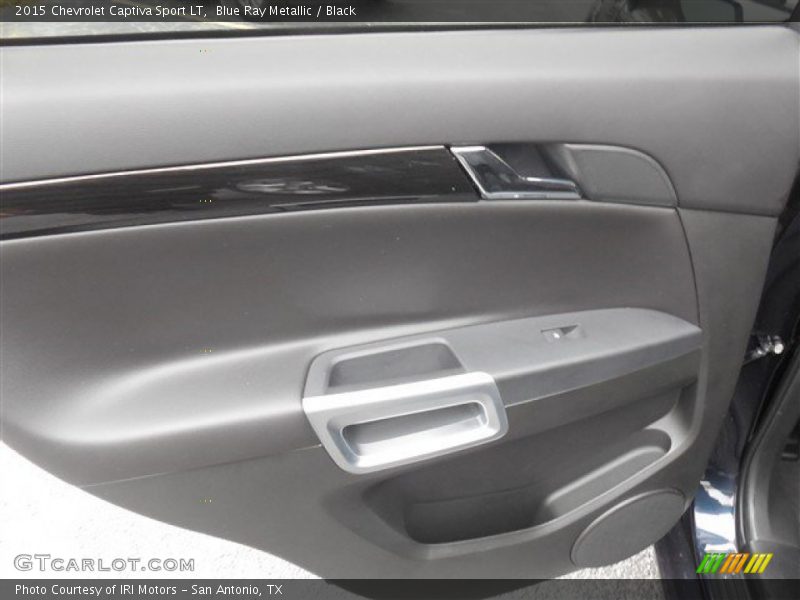 Blue Ray Metallic / Black 2015 Chevrolet Captiva Sport LT