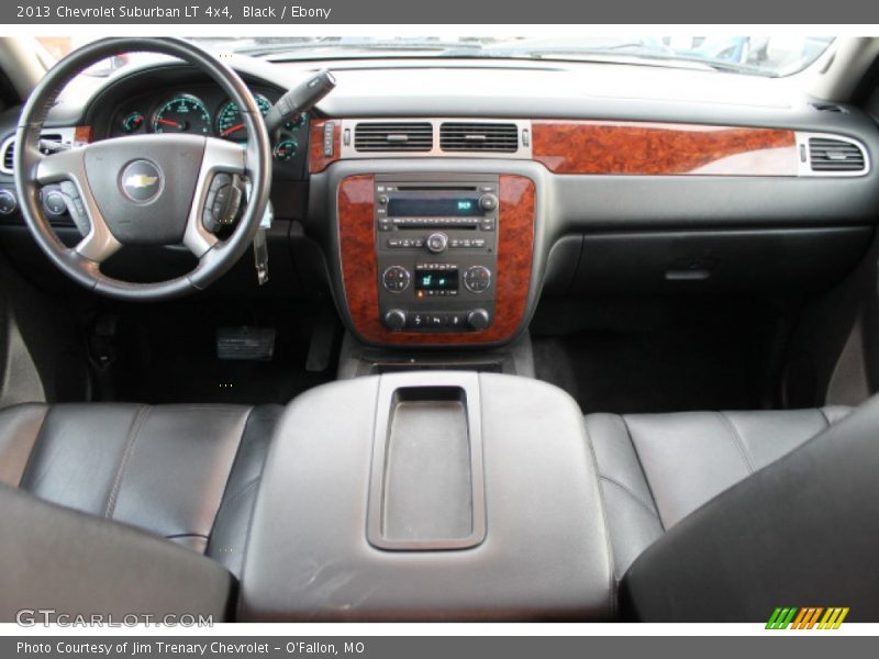 Black / Ebony 2013 Chevrolet Suburban LT 4x4