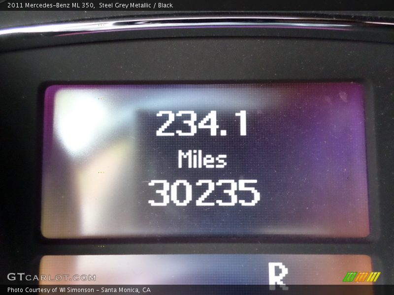 Steel Grey Metallic / Black 2011 Mercedes-Benz ML 350