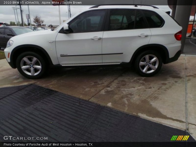 Alpine White / Saddle Brown 2010 BMW X5 xDrive30i