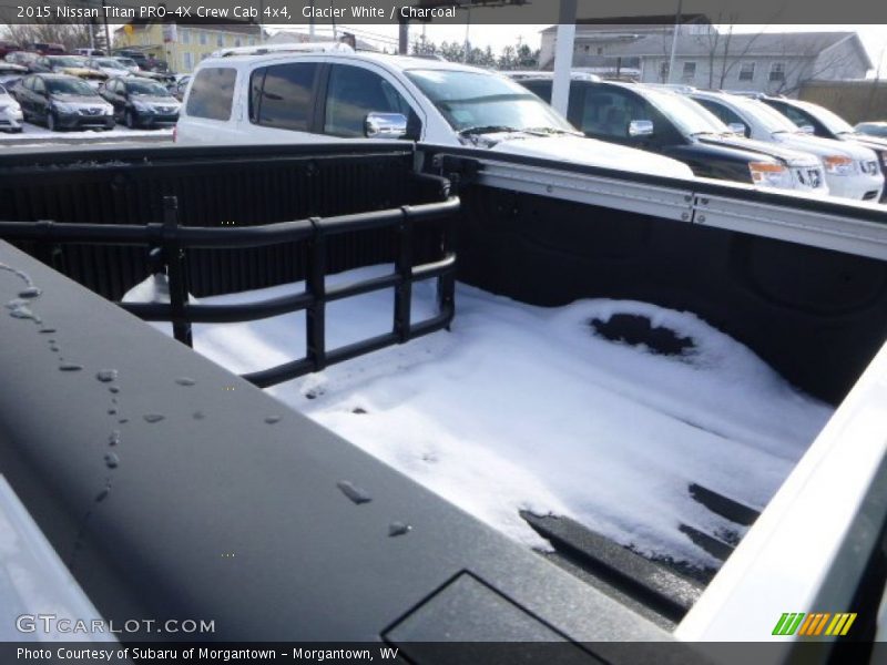 Glacier White / Charcoal 2015 Nissan Titan PRO-4X Crew Cab 4x4
