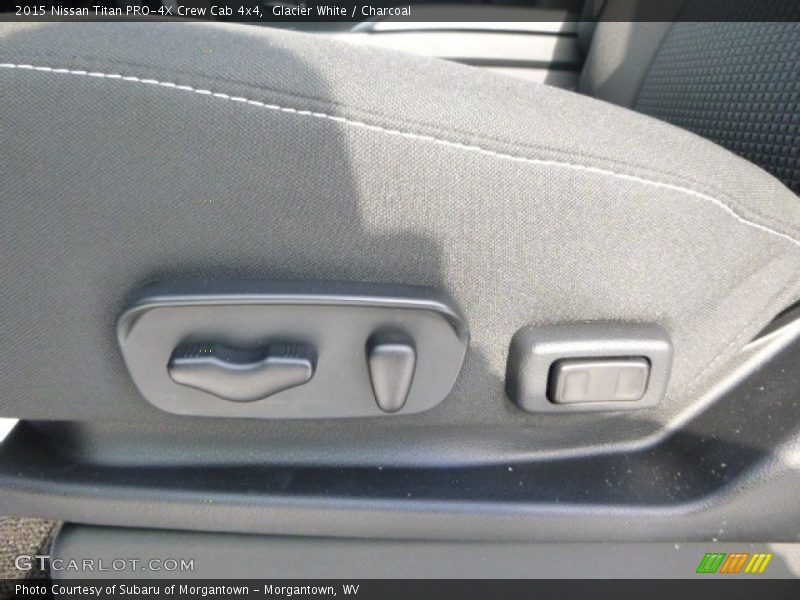 Controls of 2015 Titan PRO-4X Crew Cab 4x4