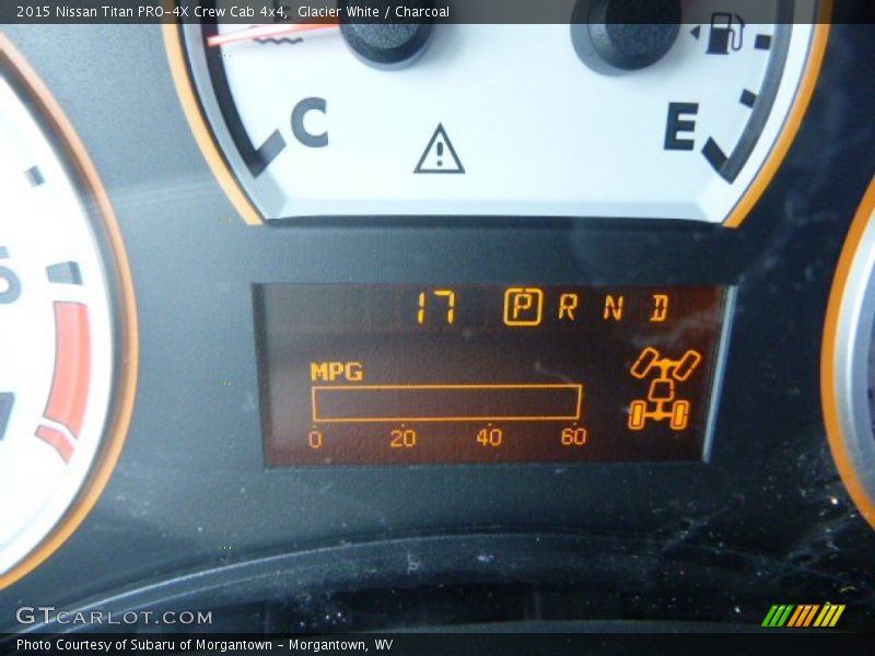 Glacier White / Charcoal 2015 Nissan Titan PRO-4X Crew Cab 4x4
