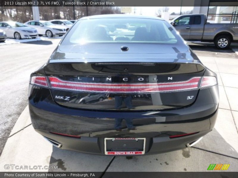 Tuxedo Black / Charcoal Black 2013 Lincoln MKZ 3.7L V6 FWD