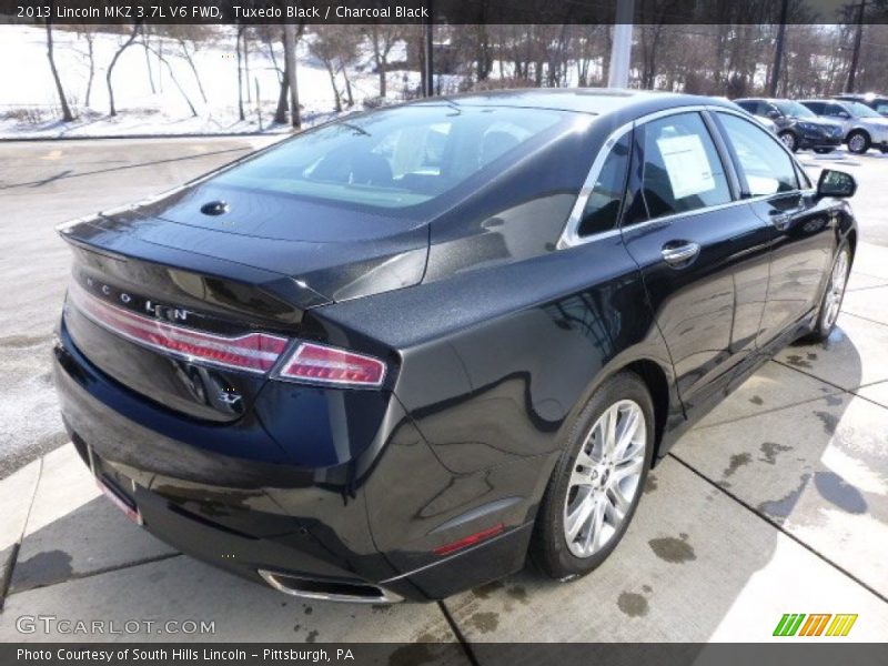 Tuxedo Black / Charcoal Black 2013 Lincoln MKZ 3.7L V6 FWD