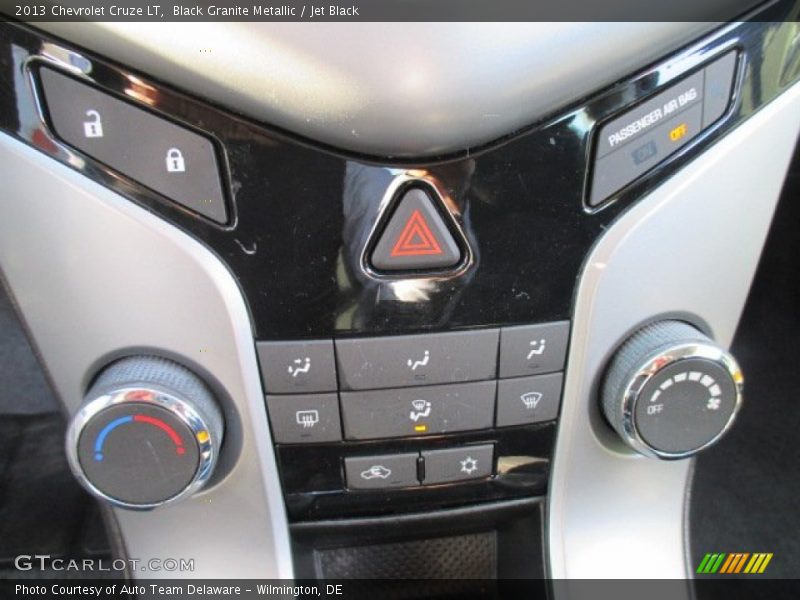 Black Granite Metallic / Jet Black 2013 Chevrolet Cruze LT