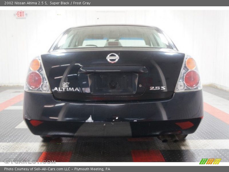 Super Black / Frost Gray 2002 Nissan Altima 2.5 S