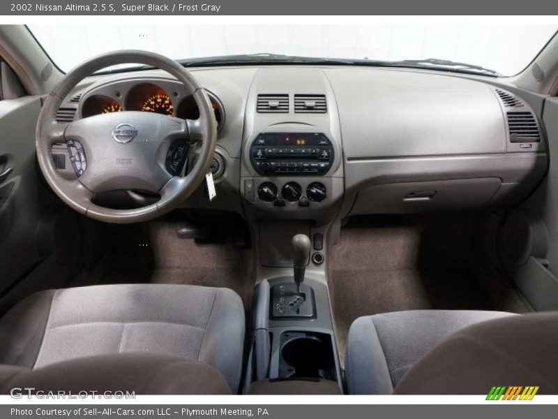Super Black / Frost Gray 2002 Nissan Altima 2.5 S