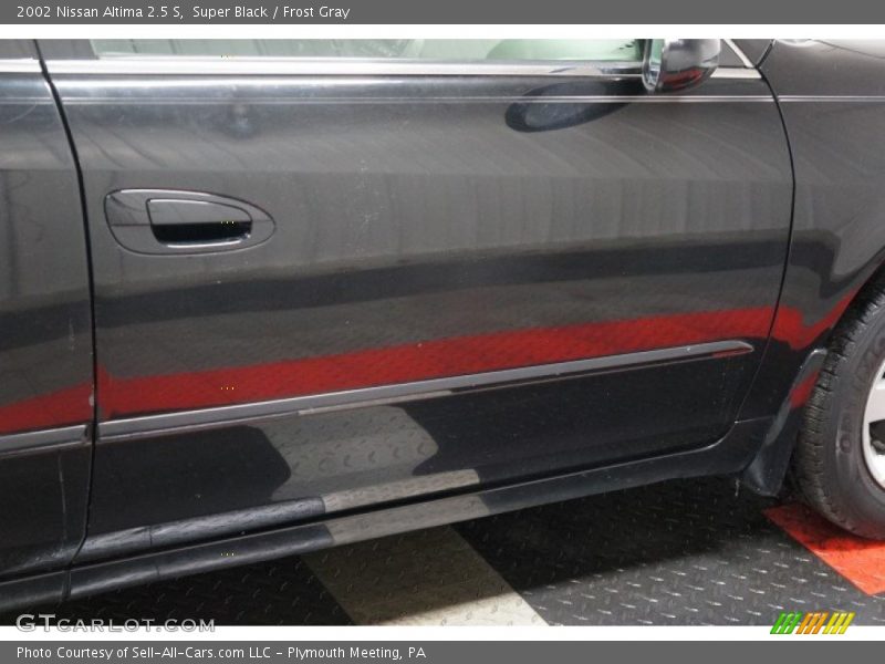 Super Black / Frost Gray 2002 Nissan Altima 2.5 S