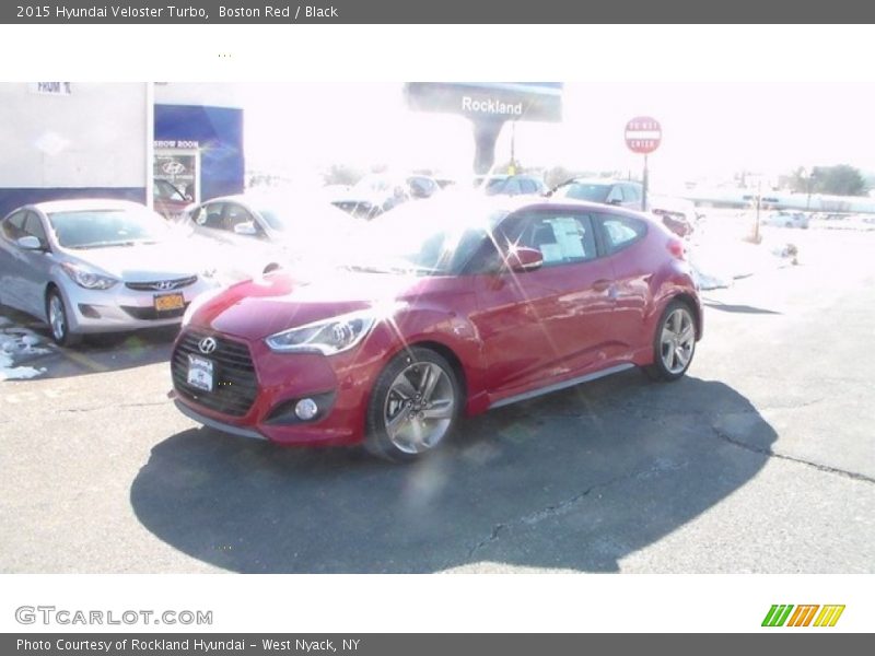 Boston Red / Black 2015 Hyundai Veloster Turbo