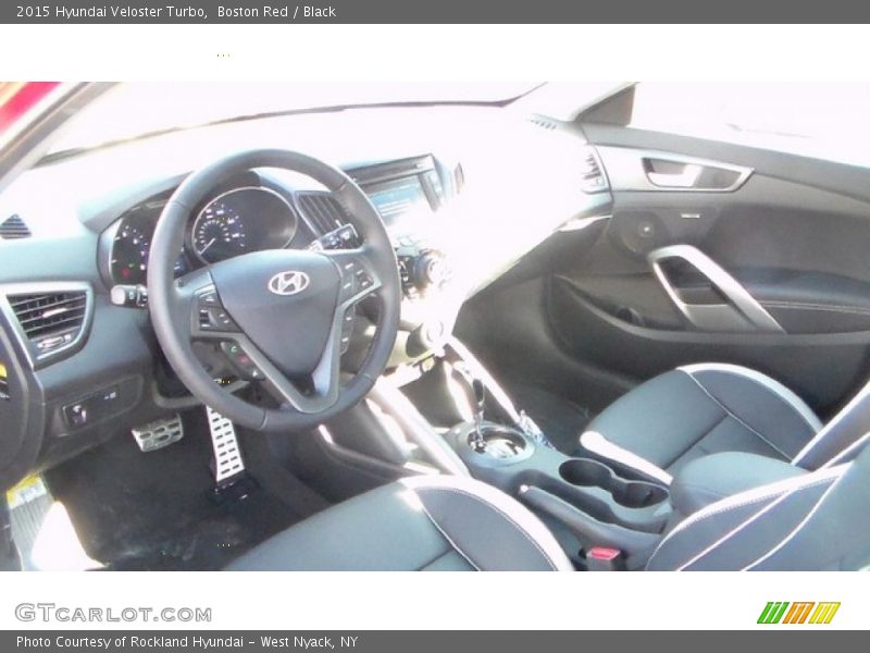 Boston Red / Black 2015 Hyundai Veloster Turbo