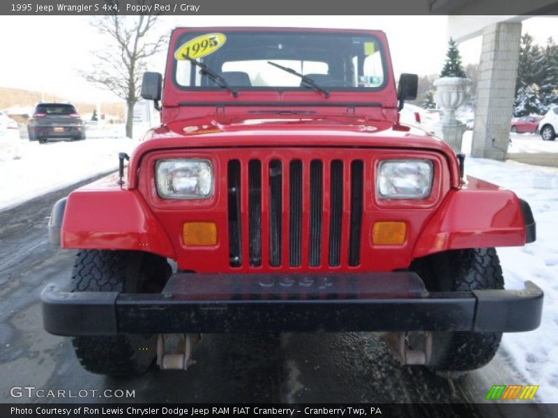 Poppy Red / Gray 1995 Jeep Wrangler S 4x4