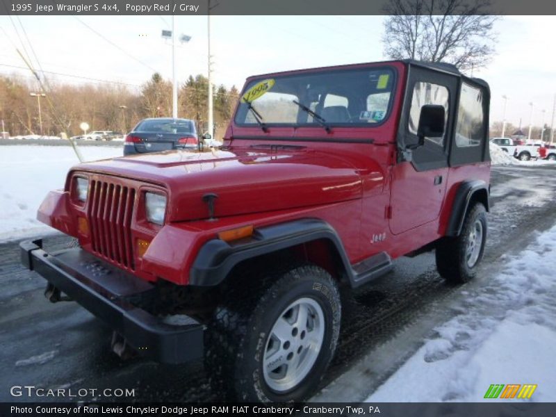 Poppy Red / Gray 1995 Jeep Wrangler S 4x4