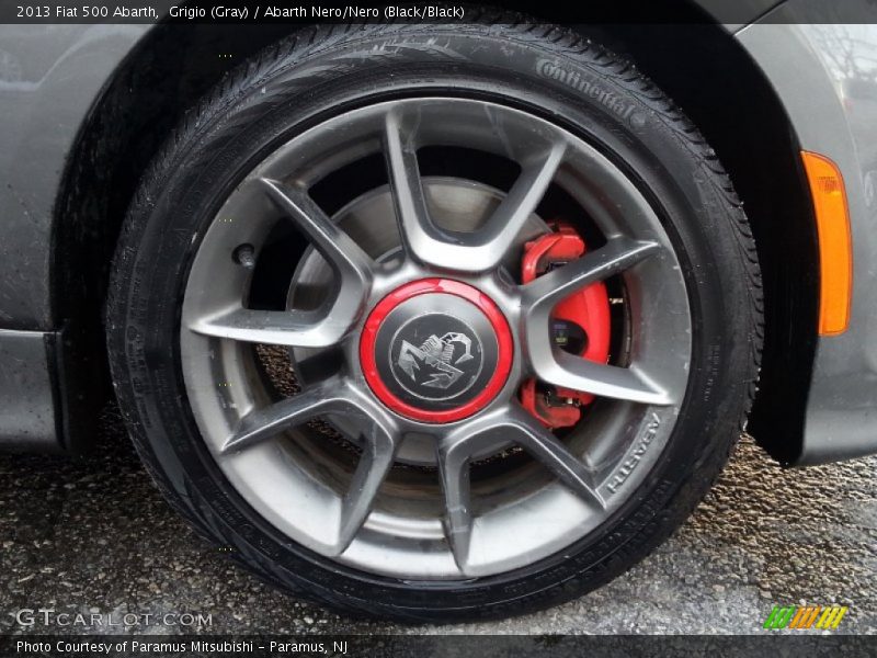 Grigio (Gray) / Abarth Nero/Nero (Black/Black) 2013 Fiat 500 Abarth