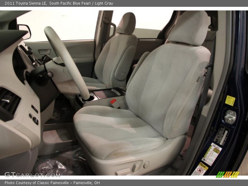 South Pacific Blue Pearl / Light Gray 2011 Toyota Sienna LE