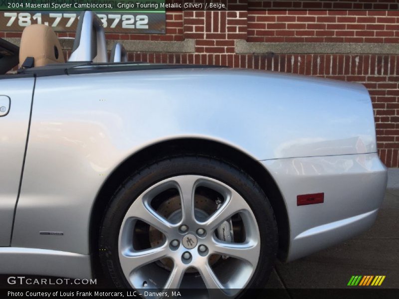 Grigio Touring Metallic (Silver) / Beige 2004 Maserati Spyder Cambiocorsa