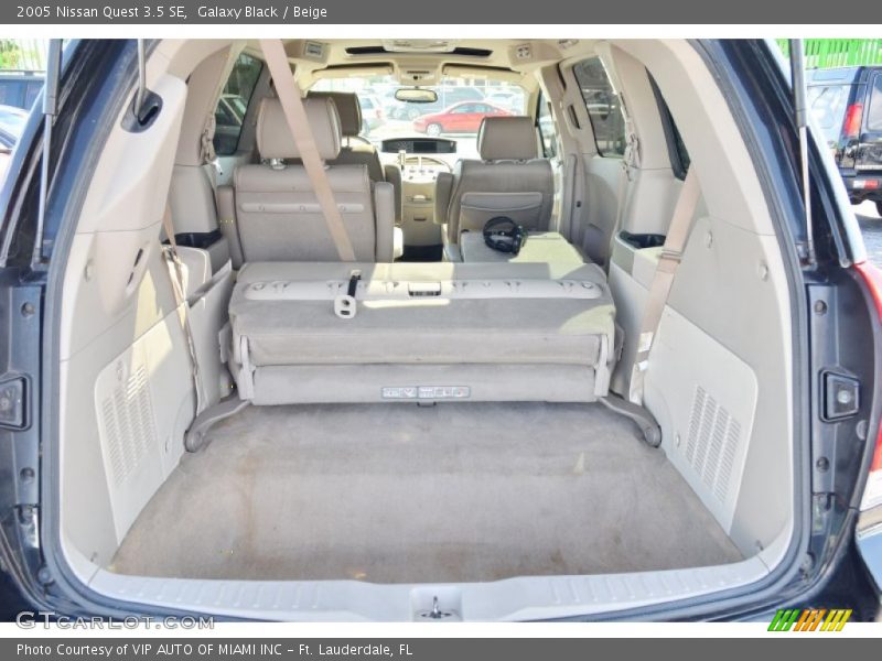 Galaxy Black / Beige 2005 Nissan Quest 3.5 SE