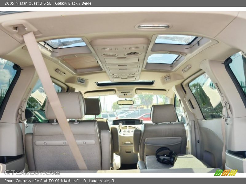Galaxy Black / Beige 2005 Nissan Quest 3.5 SE