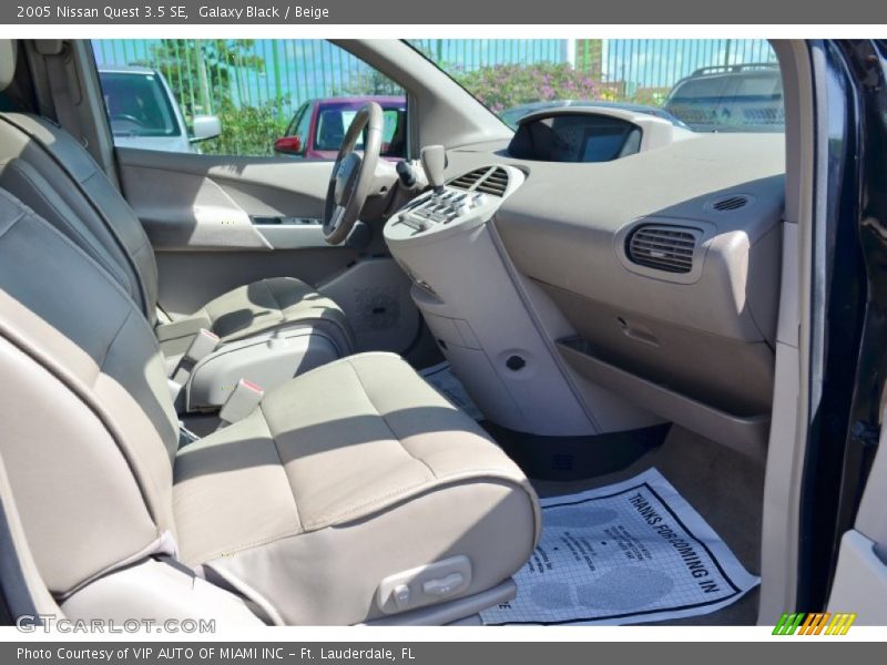 Galaxy Black / Beige 2005 Nissan Quest 3.5 SE