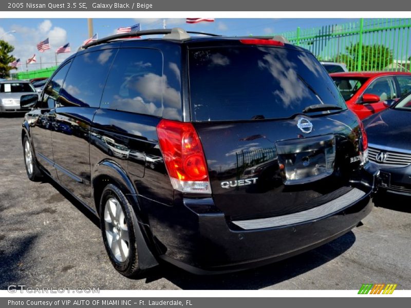 Galaxy Black / Beige 2005 Nissan Quest 3.5 SE