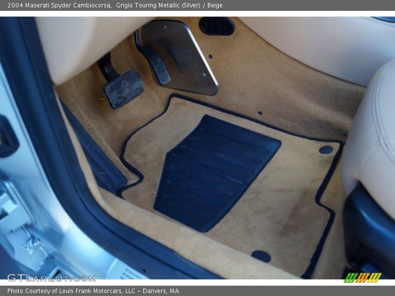 Grigio Touring Metallic (Silver) / Beige 2004 Maserati Spyder Cambiocorsa