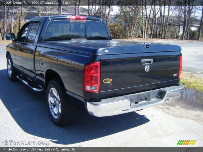 Black / Taupe 2005 Dodge Ram 1500 ST Quad Cab