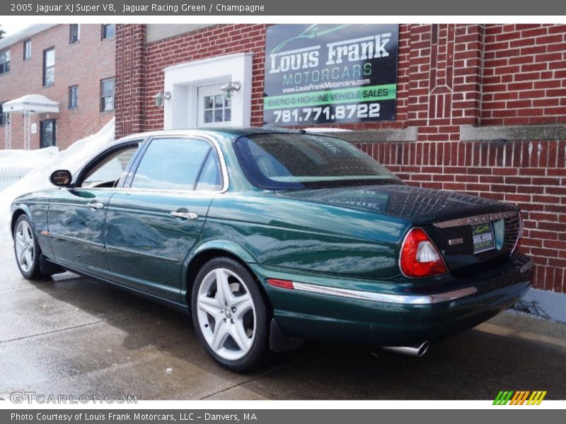 Jaguar Racing Green / Champagne 2005 Jaguar XJ Super V8